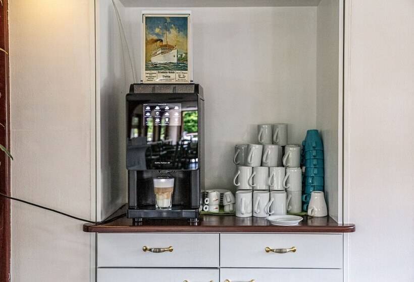 호텔 Schiffsherberge Pöppelmann