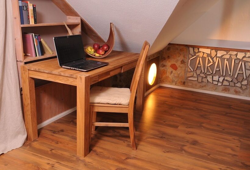 Отель Seeland Lodge