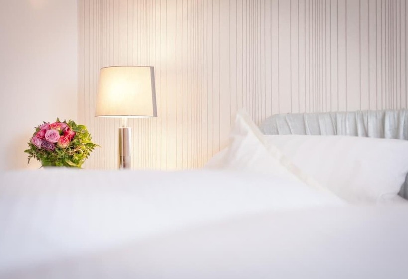 בית מלון כפרי Spies