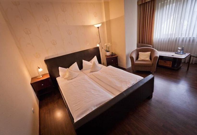 בית מלון כפרי Spies