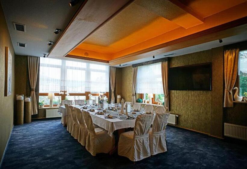 ホテル Und Restaurant Bühlhaus