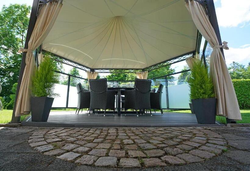 ホテル Und Restaurant Bühlhaus