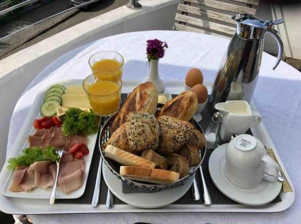 ホテル Villa Rheinblick