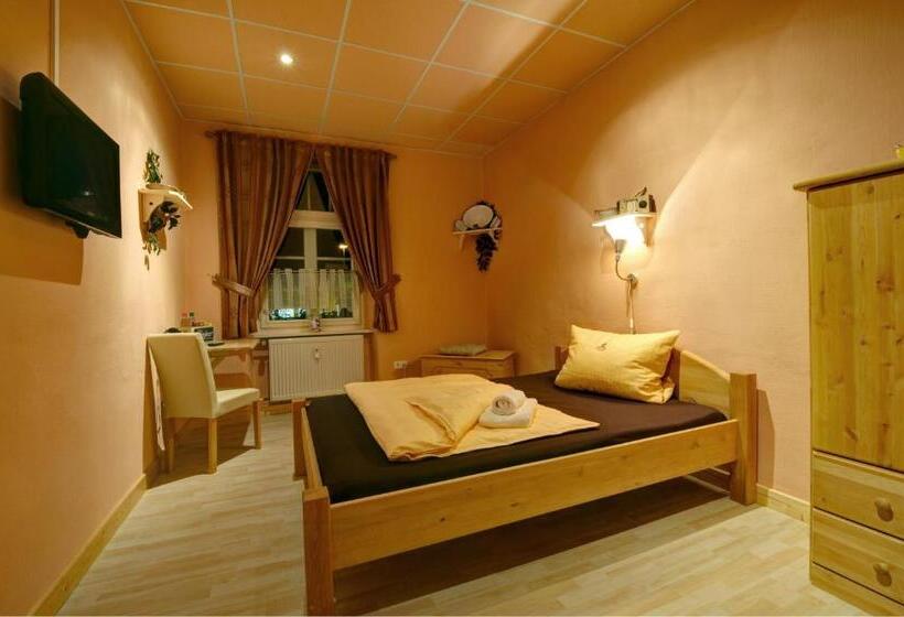 Отель Villa Wirtshaus Köpenick