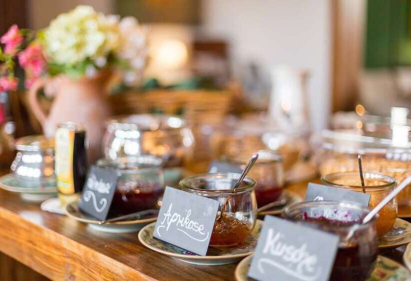 Отель Vorderburg