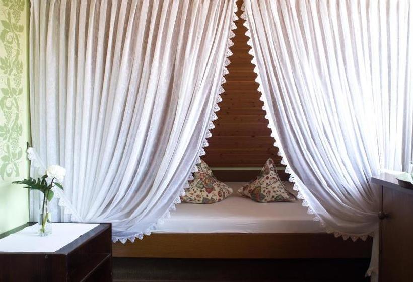 Landhotel Lutz Ug
