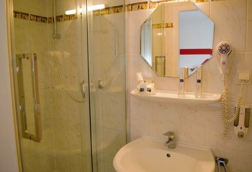 酒店 Weinhaus Wiedemann