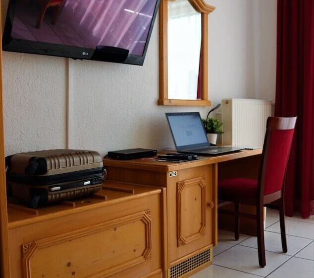 酒店 Weinhaus Wiedemann