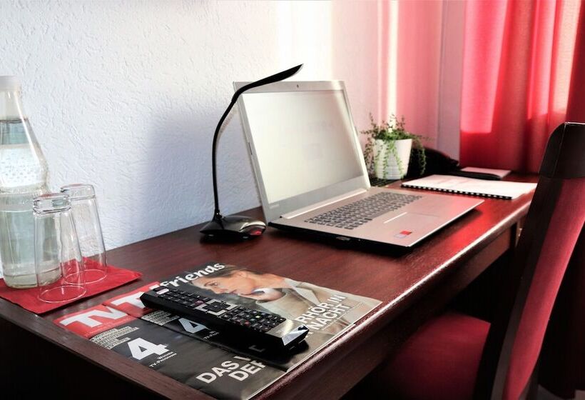 酒店 Weinhaus Wiedemann