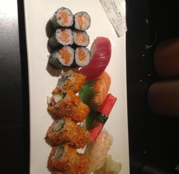 Yumi Hotel Sushi Steaks & Friends