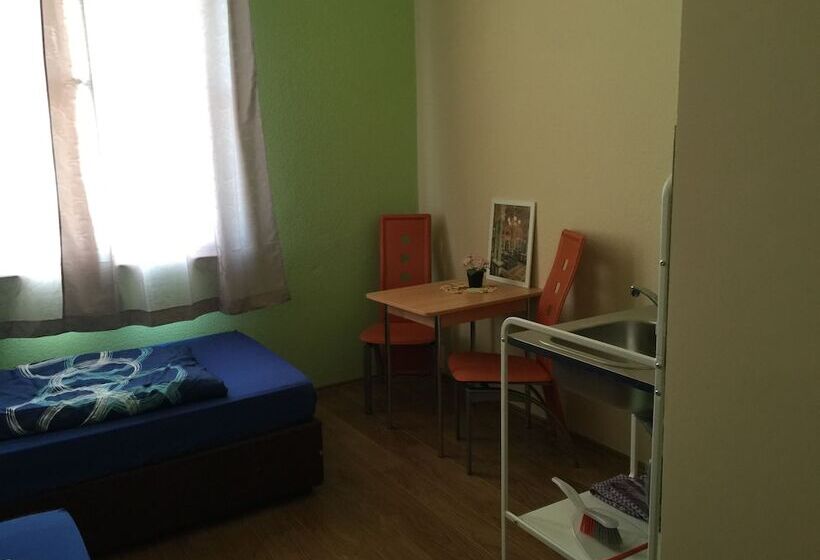 Отель Zimmerfrei Dresden Mit Bad Miniküche Self Check In 24 7