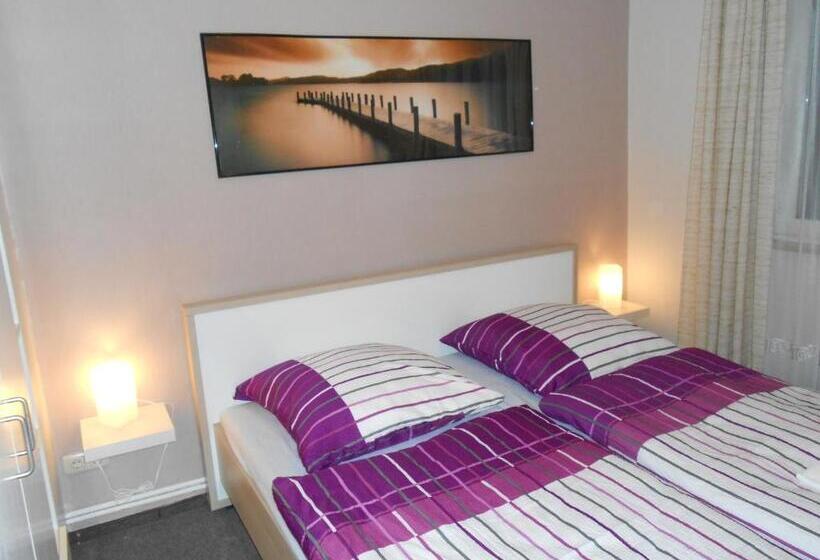 فندق Zum Grünen Jäger