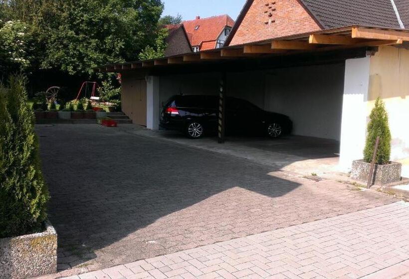 فندق Zum Grünen Jäger