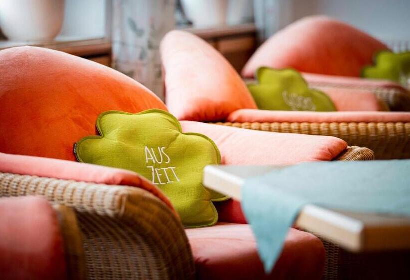 Landhotel Grünwies Bonsai Wellness Garni