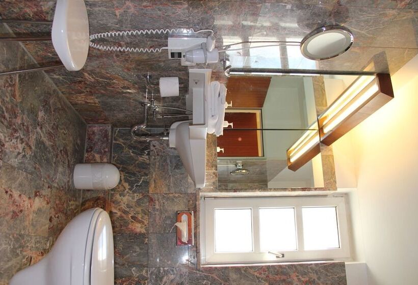 Landhotel Löwenbruch