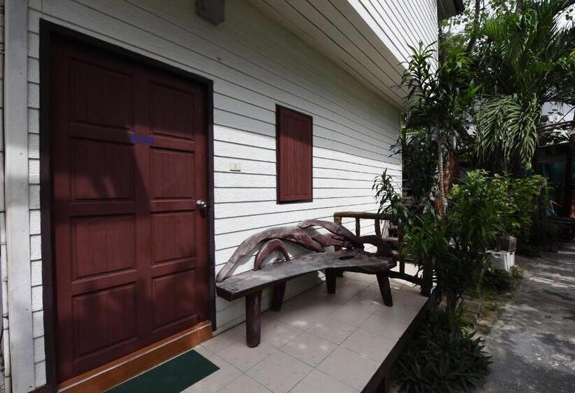 Phi Phi Twin Palms Bungalow