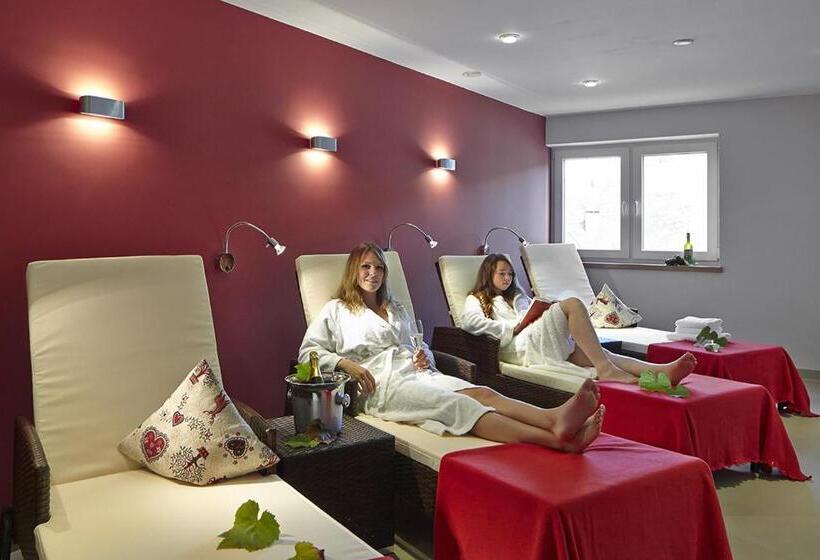 Weinberghotel Nalbach