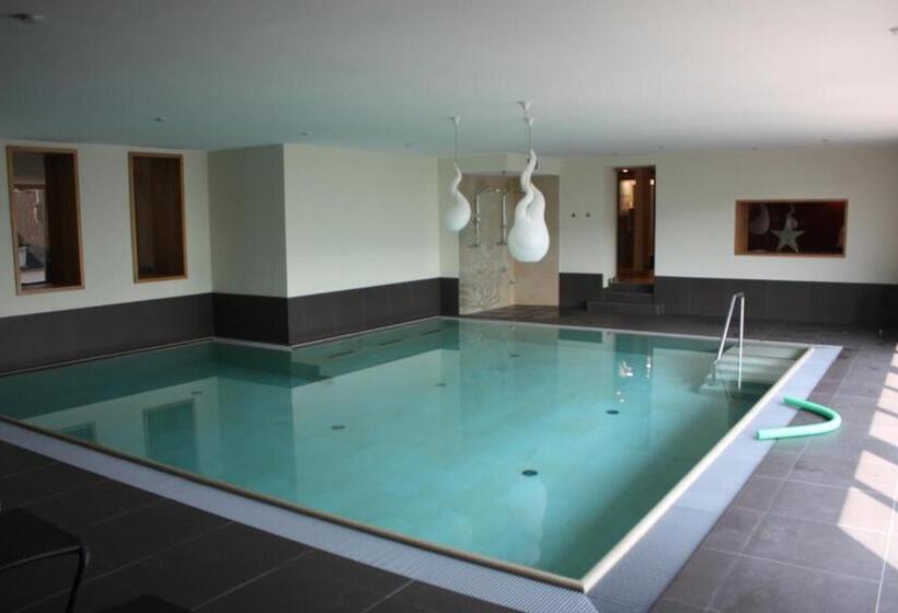 Weinberghotel Nalbach