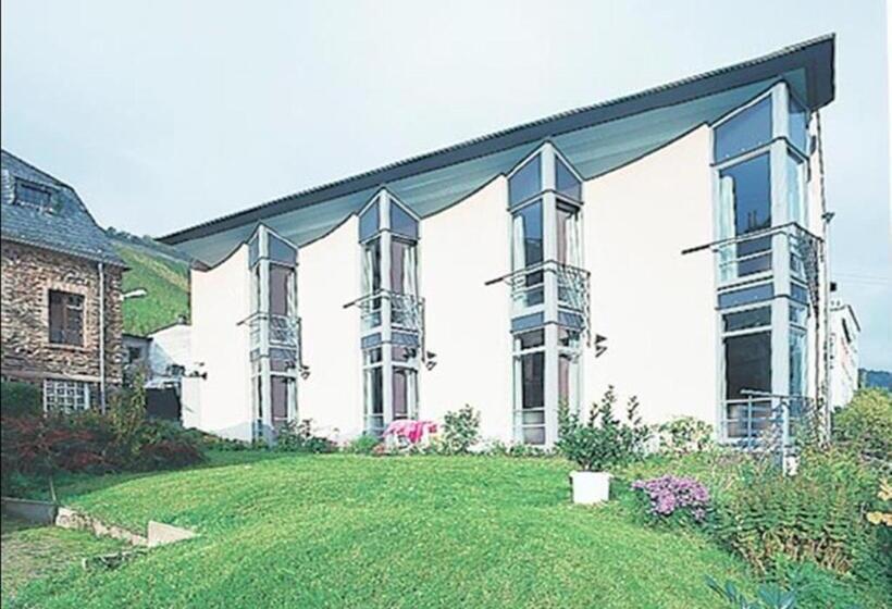 Weinberghotel Nalbach