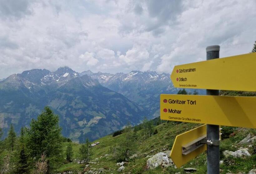 فندق صغير Almgasthaus Glocknerblick