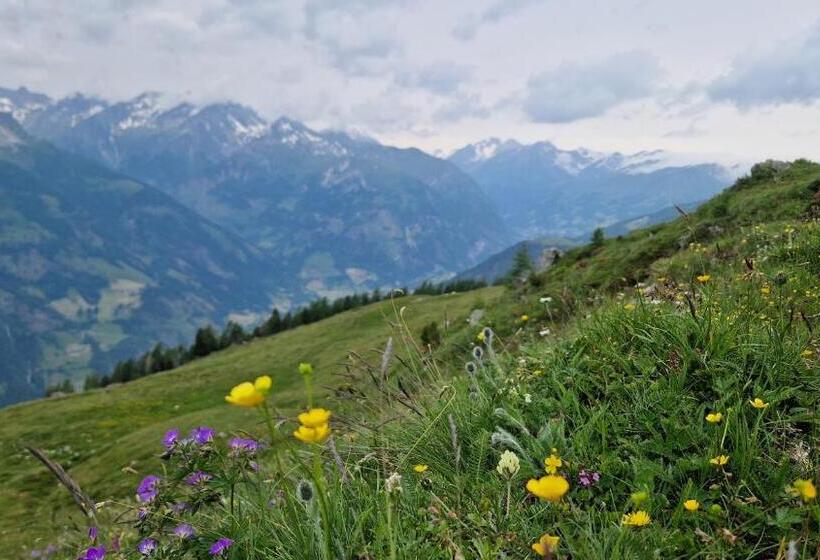 فندق صغير Almgasthaus Glocknerblick