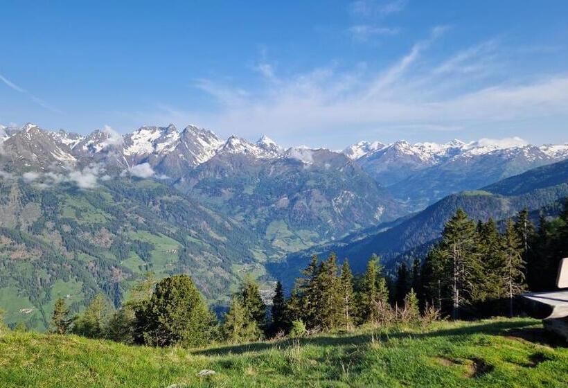 فندق صغير Almgasthaus Glocknerblick