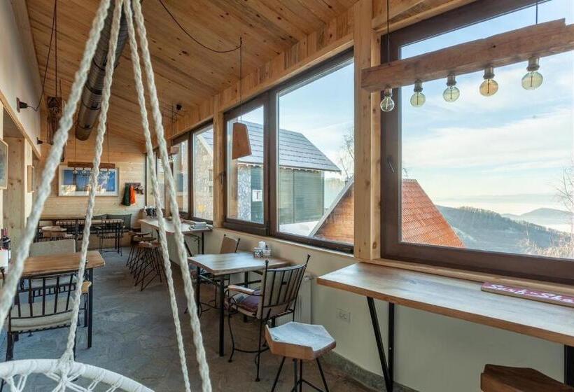 تختخواب و صبحانه Backcountry