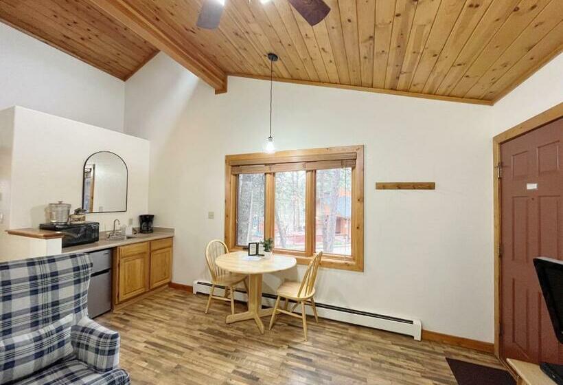 مبيت وإفطار Columbine B Cabin Suite