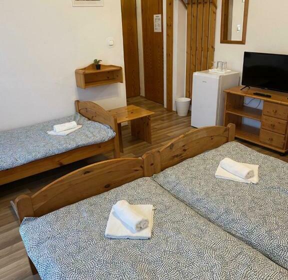 Bed and Breakfast Global Apartmanház