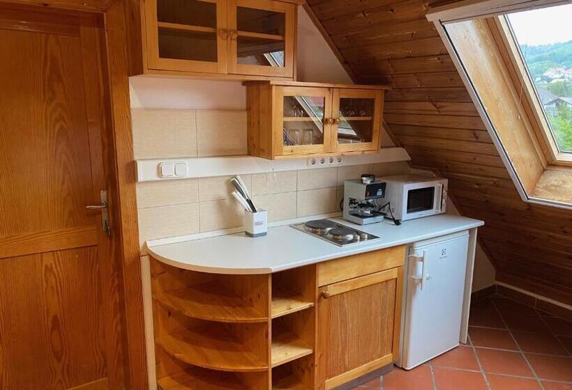 Bed and Breakfast Global Apartmanház