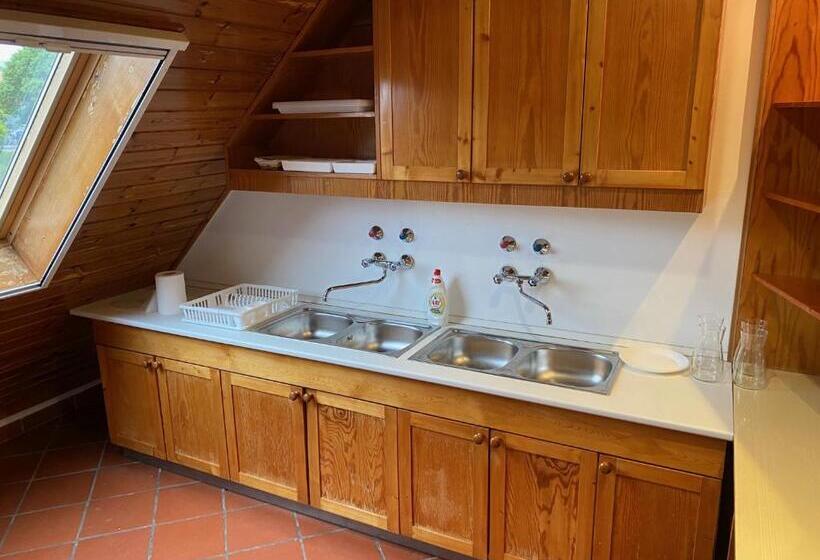 Bed and Breakfast Global Apartmanház