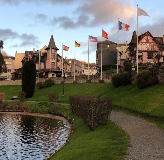 ベッドアンドブレックファースト Manoir De La Prise Tarot