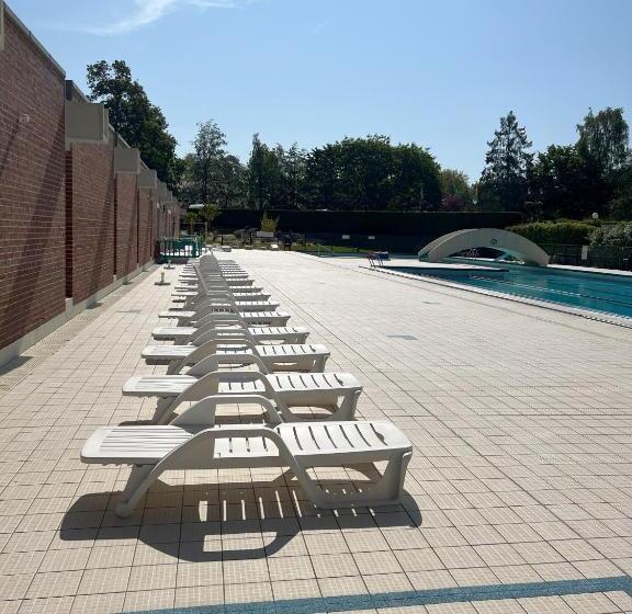 ベッドアンドブレックファースト Manoir De La Prise Tarot