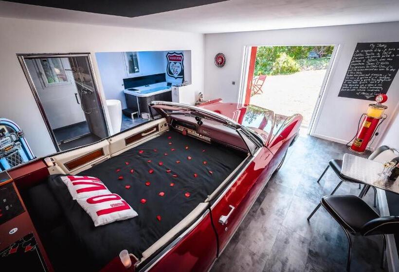 Bed and Breakfast Love Room 66