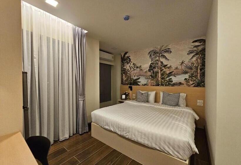 Hotel บ้านสุขใจ สามใบเถา