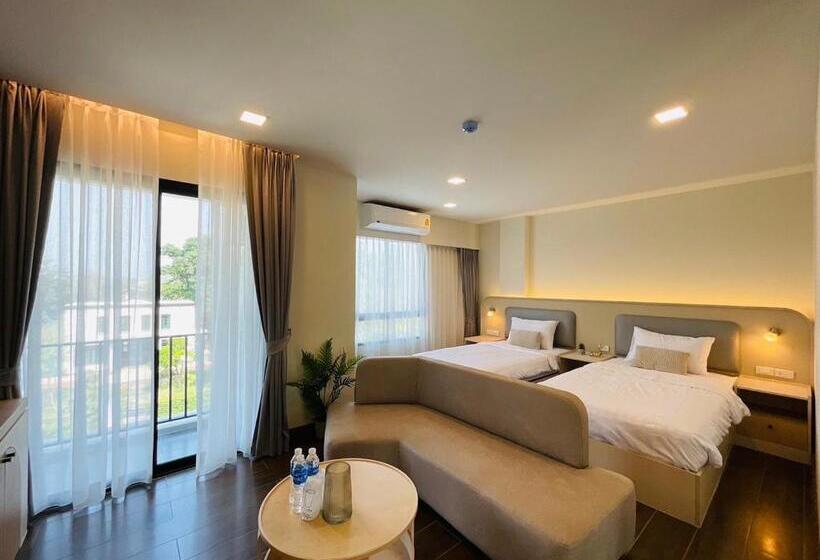 فندق บ้านสุขใจ สามใบเถา