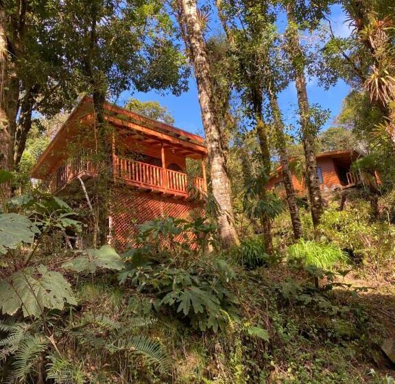 فندق Cabaña Anturios