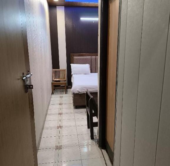 فندق Diamond Palace 45c