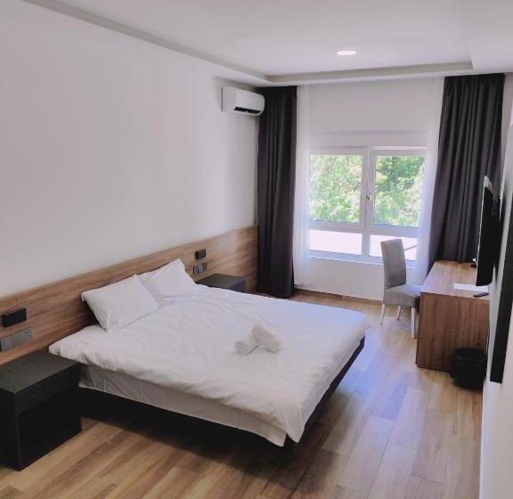 בית מלון כפרי H.t