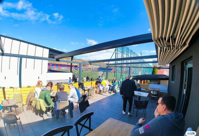 בית מלון כפרי H.t