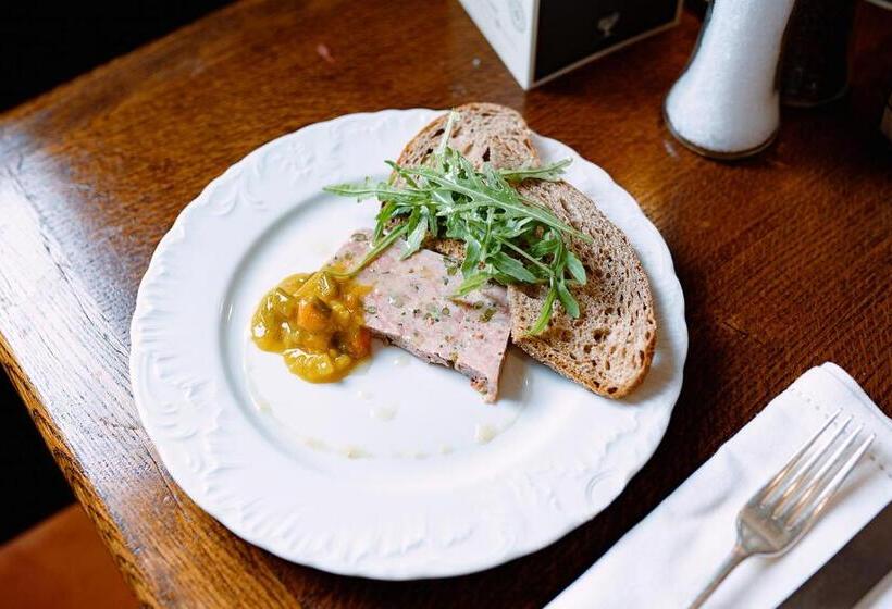 ホテル The Print House Inn