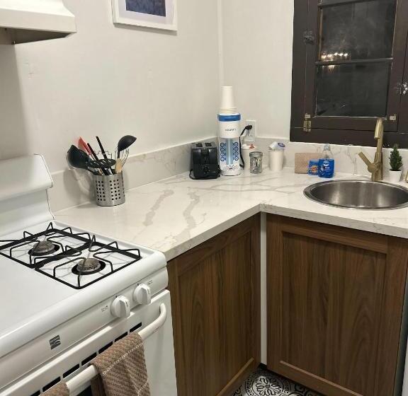 ホテル Three Pines Cabins