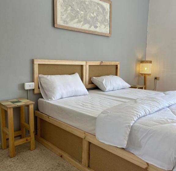 پانسیون Crafthouse