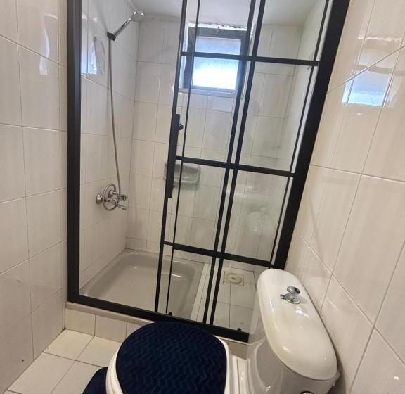 پانسیون Crafthouse