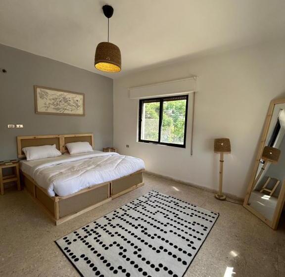 پانسیون Crafthouse