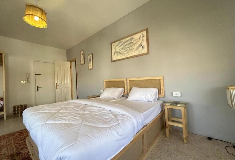 پانسیون Crafthouse