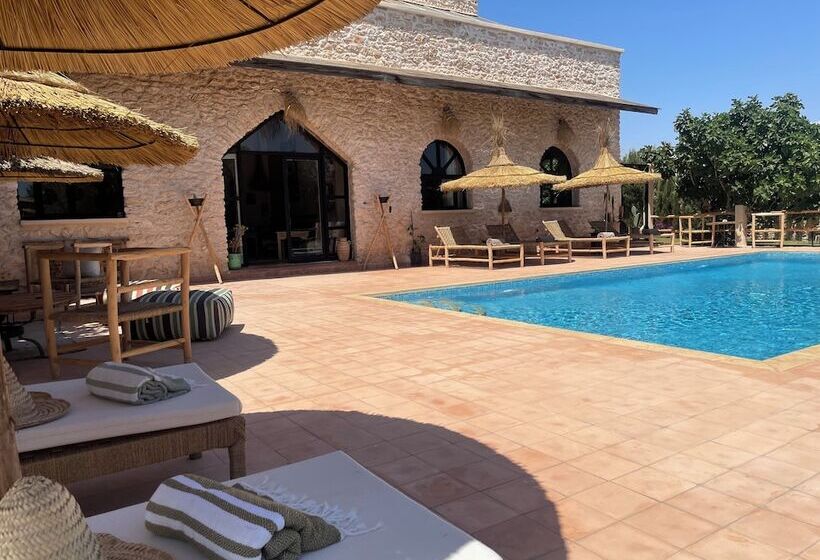 ペンション Maison La Chèvre