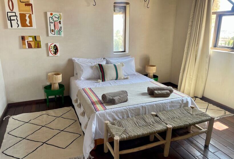 ペンション Maison La Chèvre