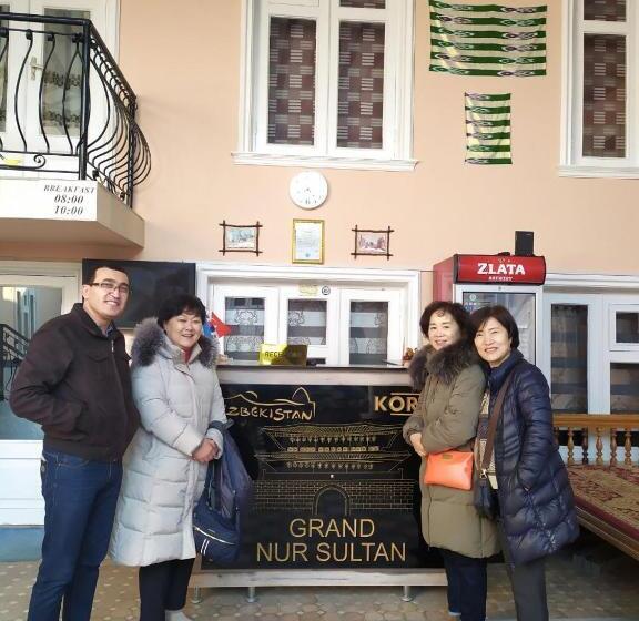 פנסיון Nursultan Grand Guest House