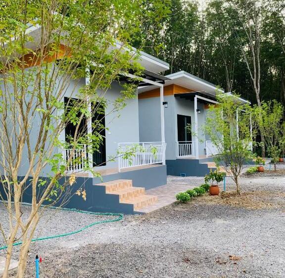 Panzió Suanvadee Resort สวนวดี รีสอร์ท
